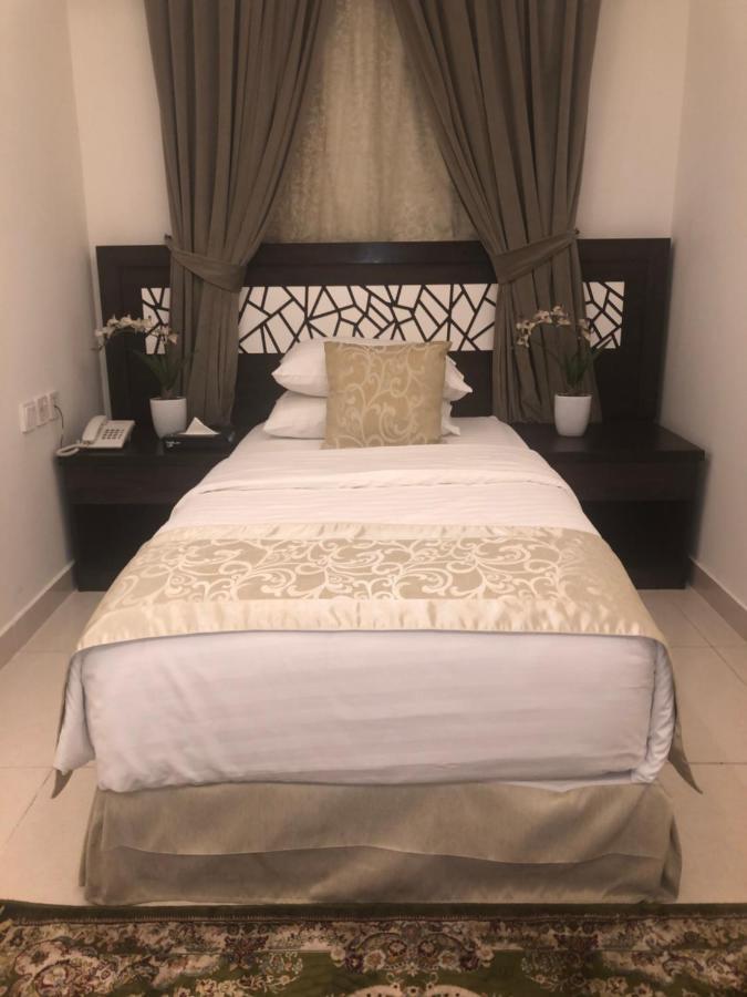 Al Louloah Al Baraqah Furnished Apartments Yidda Exterior foto